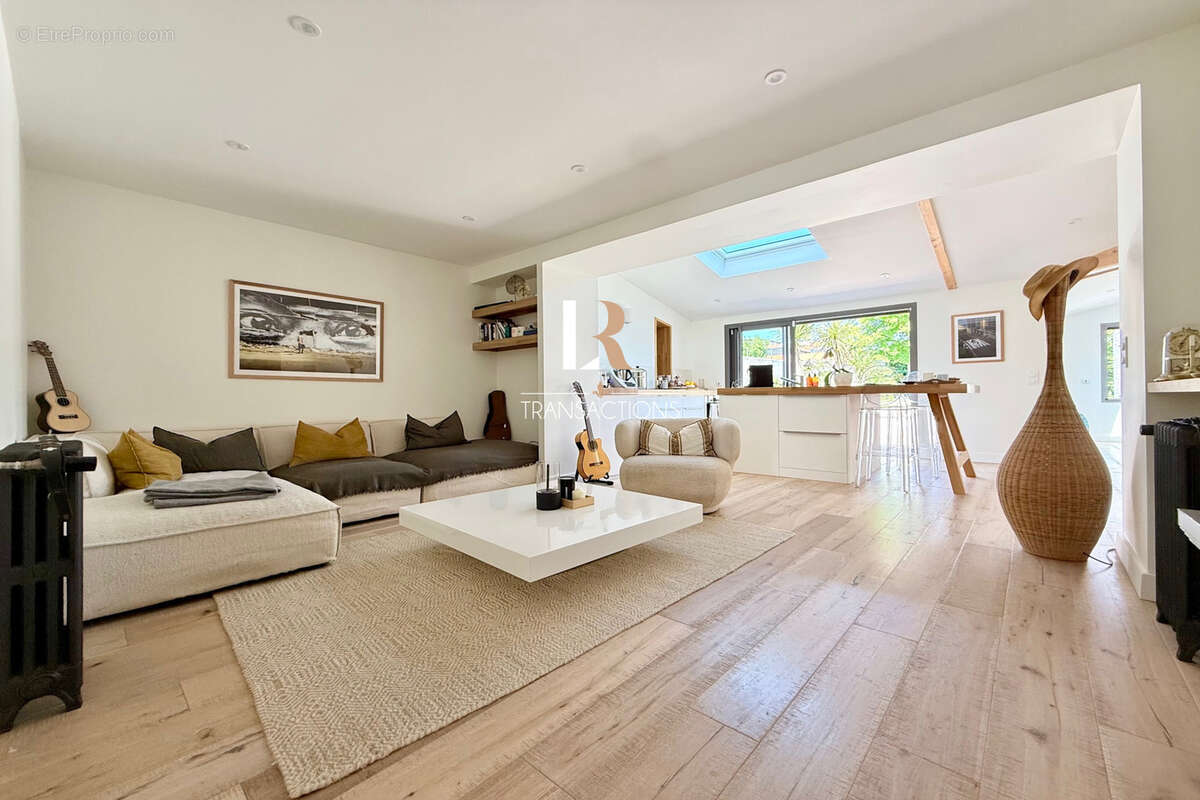 Maison à LA ROCHELLE