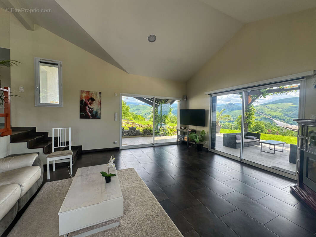 Maison à SAINT-JEAN-PIED-DE-PORT