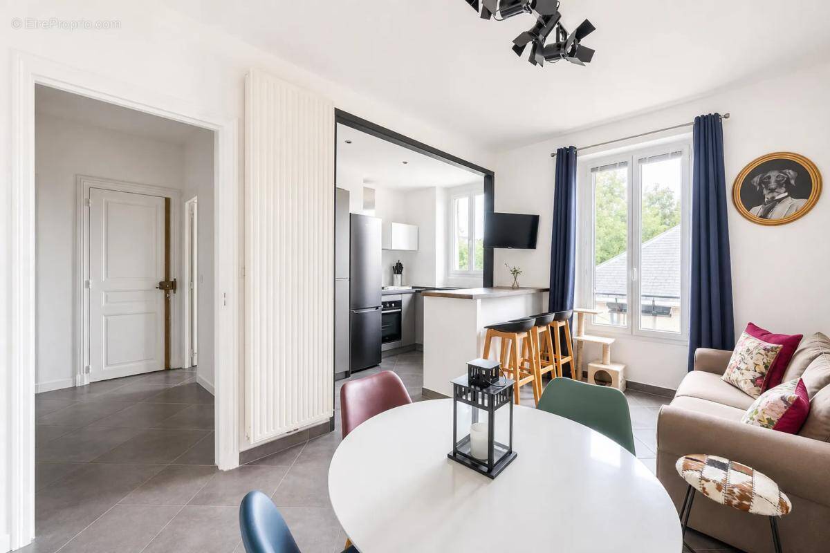 Appartement à SAINT-OUEN-L'AUMONE