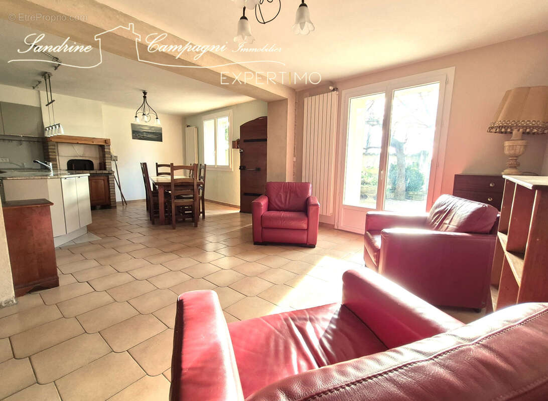 Maison à BEDARRIDES