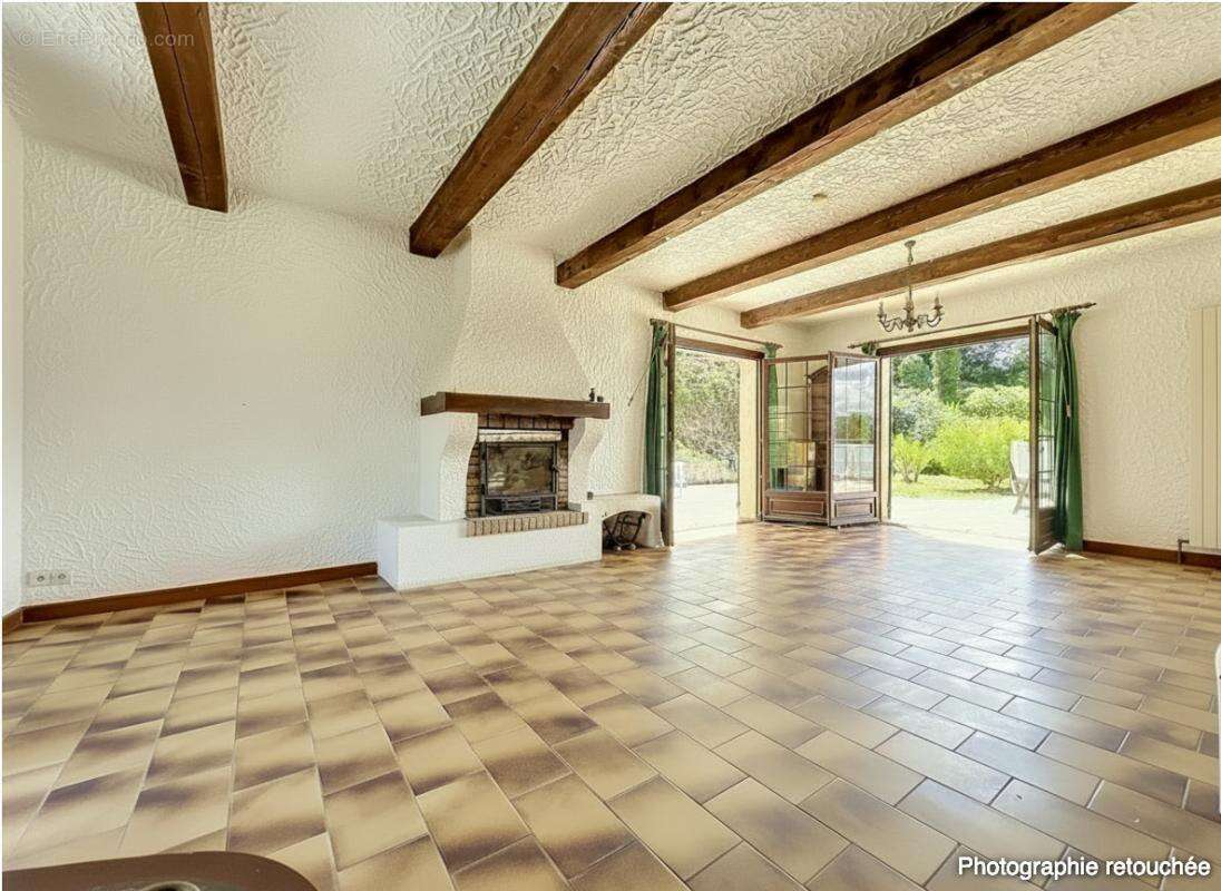Maison à AURIBEAU-SUR-SIAGNE