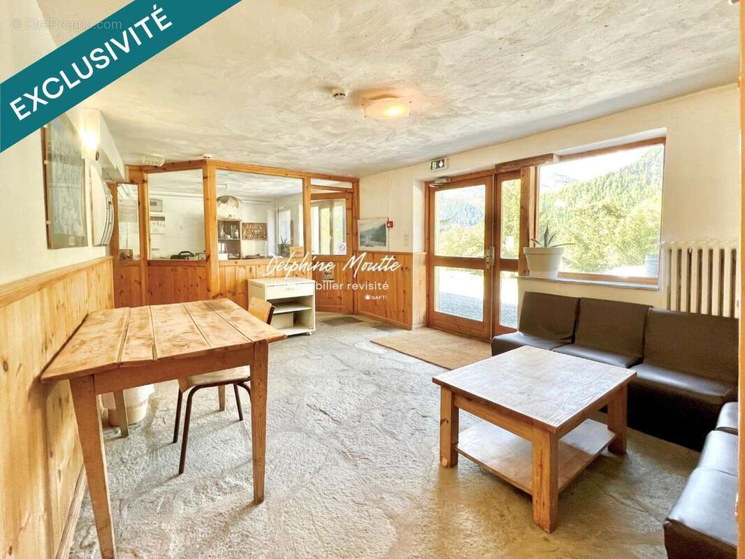 Photo 6 - Commerce à ARVIEUX