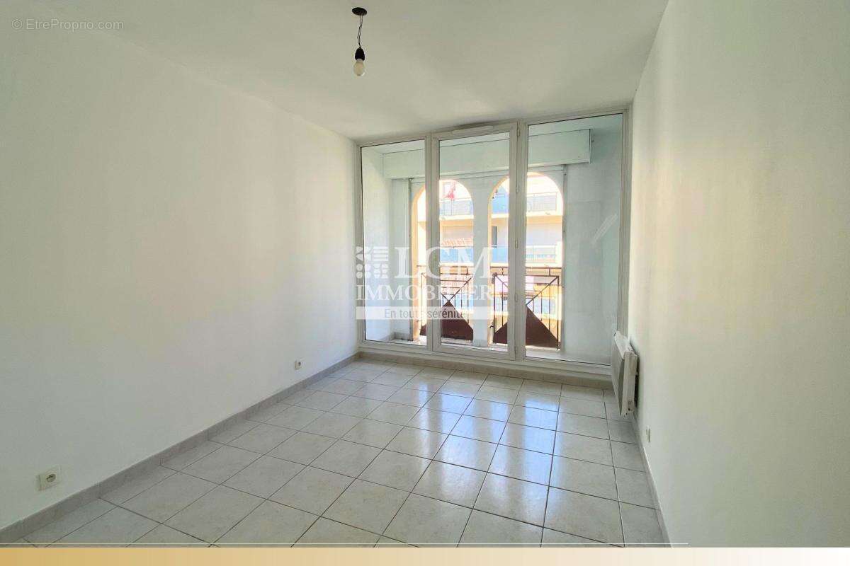 T4 traversant de 84 m² – Garage fermé – DPE B – Aucun travaux à prévoir - photo 10