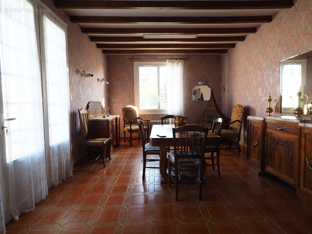 Maison à GONTAUD-DE-NOGARET