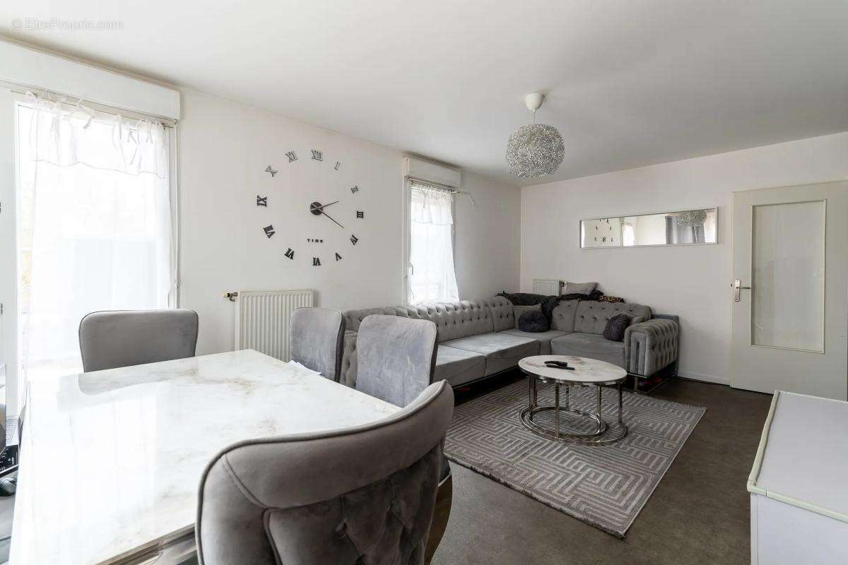 Appartement à NEUILLY-SUR-MARNE