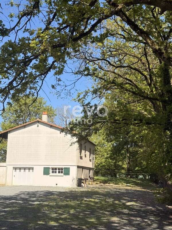 Maison à LA COPECHAGNIERE