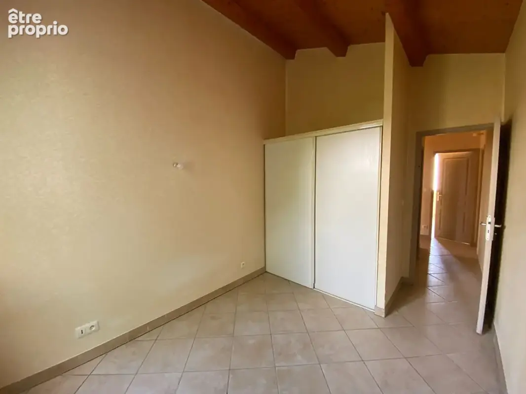 SAINT DENIS - Maison 2 chambres - 69 m² - Proche bourg et plage - photo 9