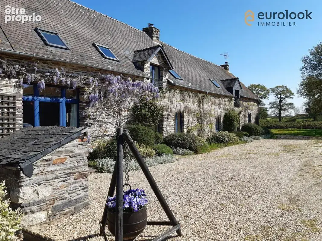 Maison à RUFFIAC