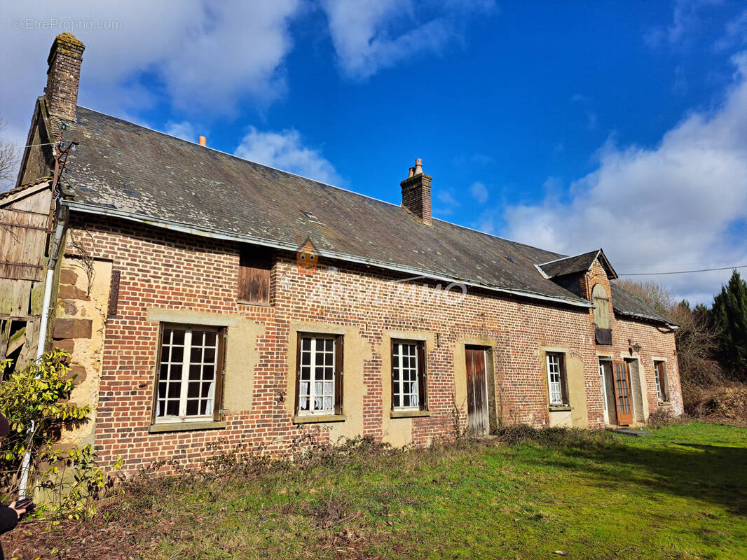 Maison à SOUDAY