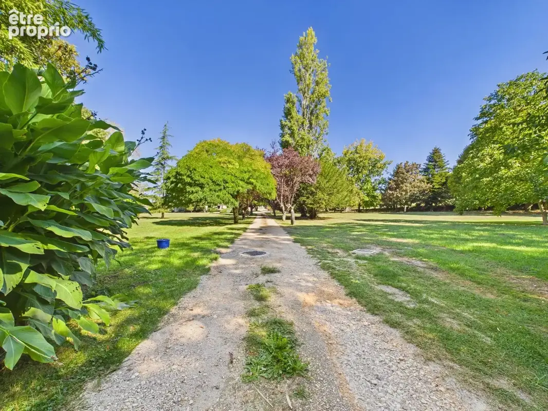 Demeure de caractère avec parc exceptionnel au cœur de Monflanquin - photo 2
