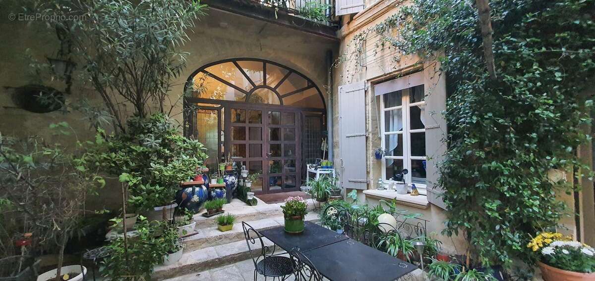 Maison à SAINT-QUENTIN-LA-POTERIE