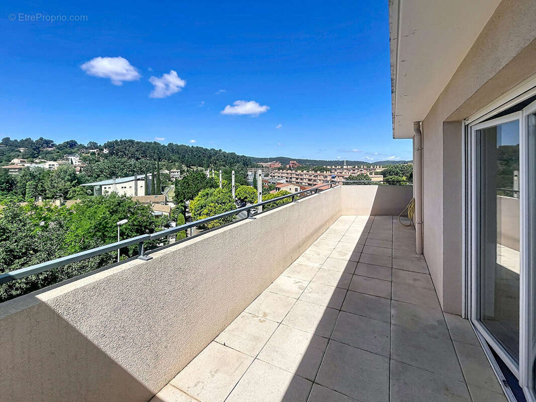 Appartement Gardanne 3 pièce(s) 60 m2 - photo 8