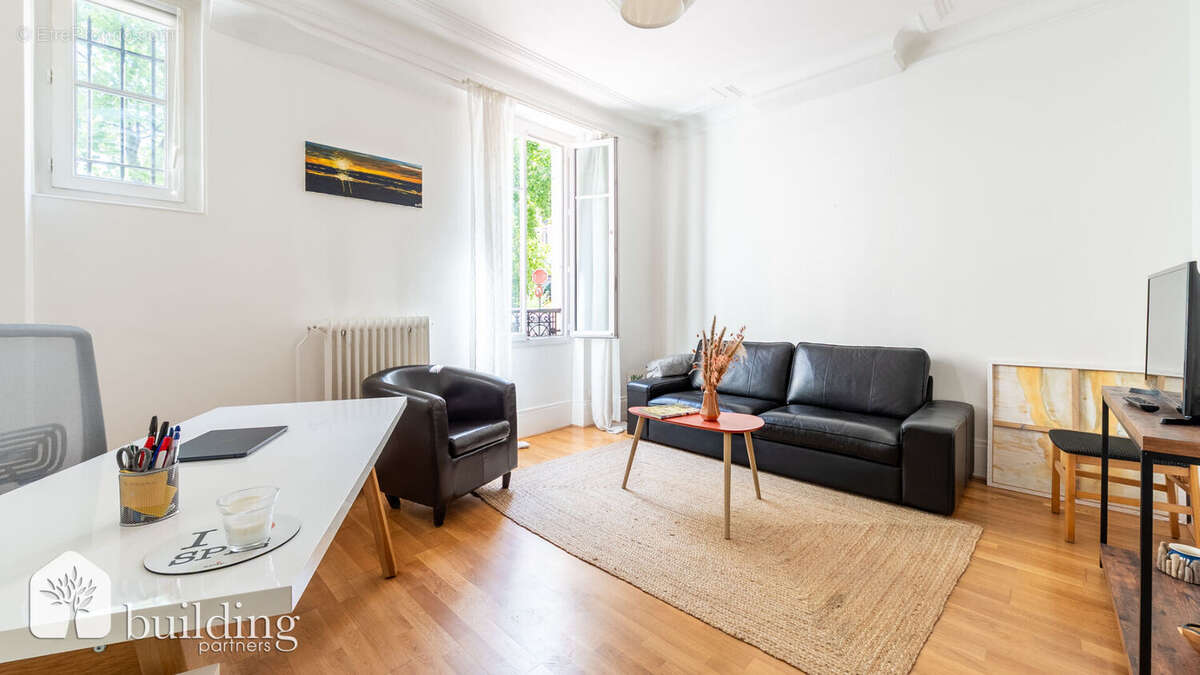 Appartement à LEVALLOIS-PERRET