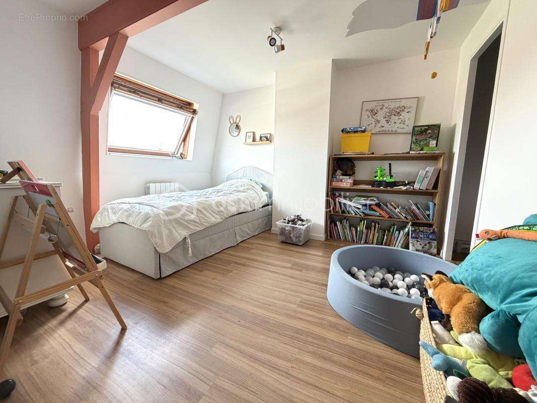 Maison à LA MADELEINE