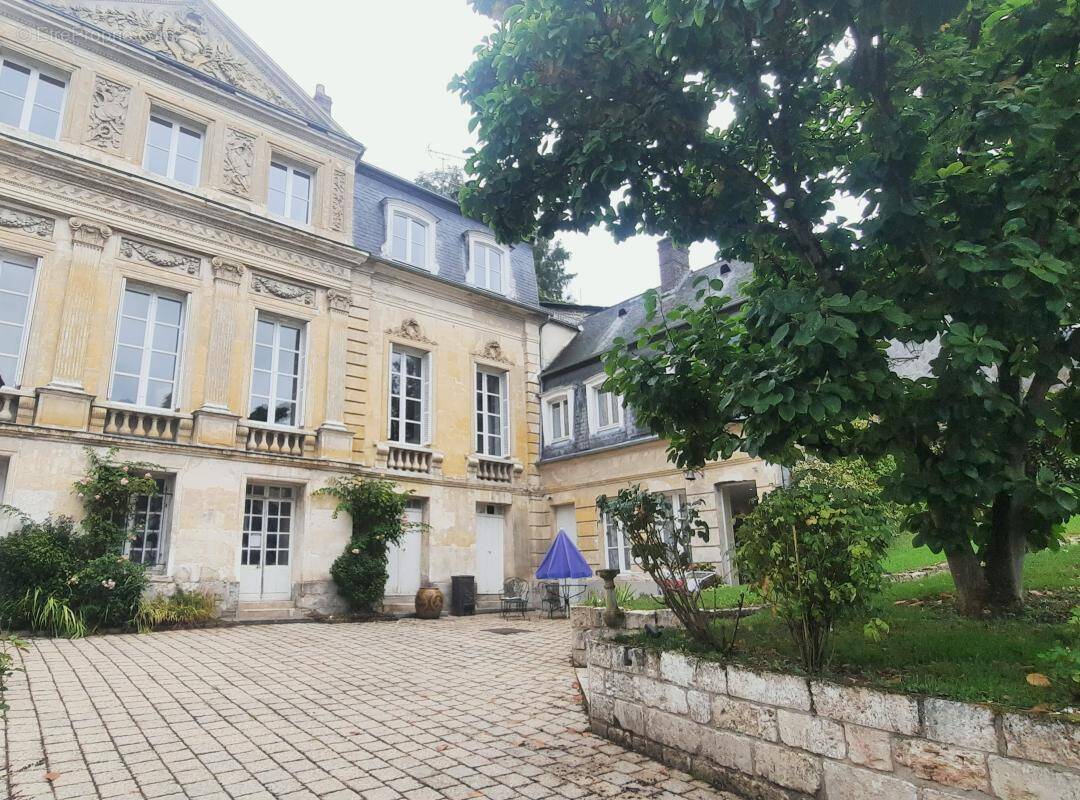 Maison à CAUDEBEC-EN-CAUX