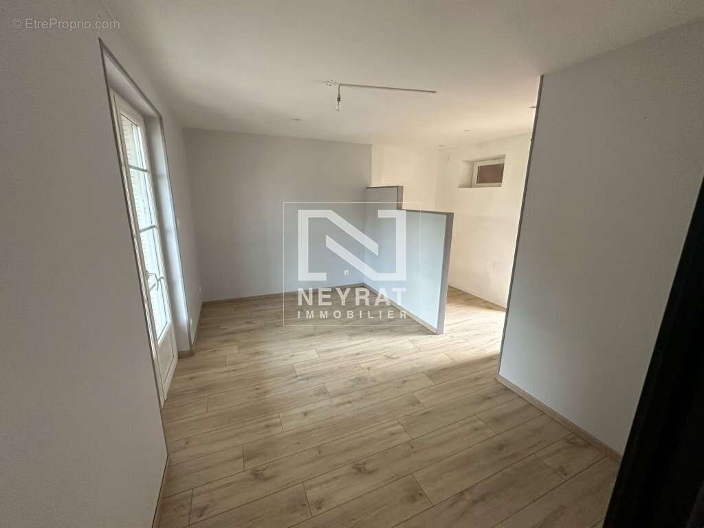 Appartement à MONTCHANIN