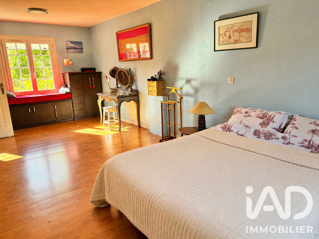 Maison 165 m² à Cornebarrieu  - photo 9