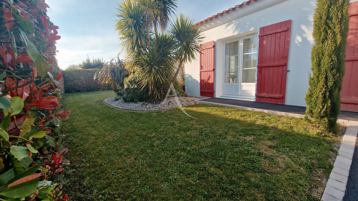 Maison à TALMONT-SAINT-HILAIRE