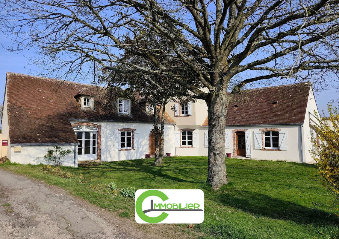 Maison à DOLLON