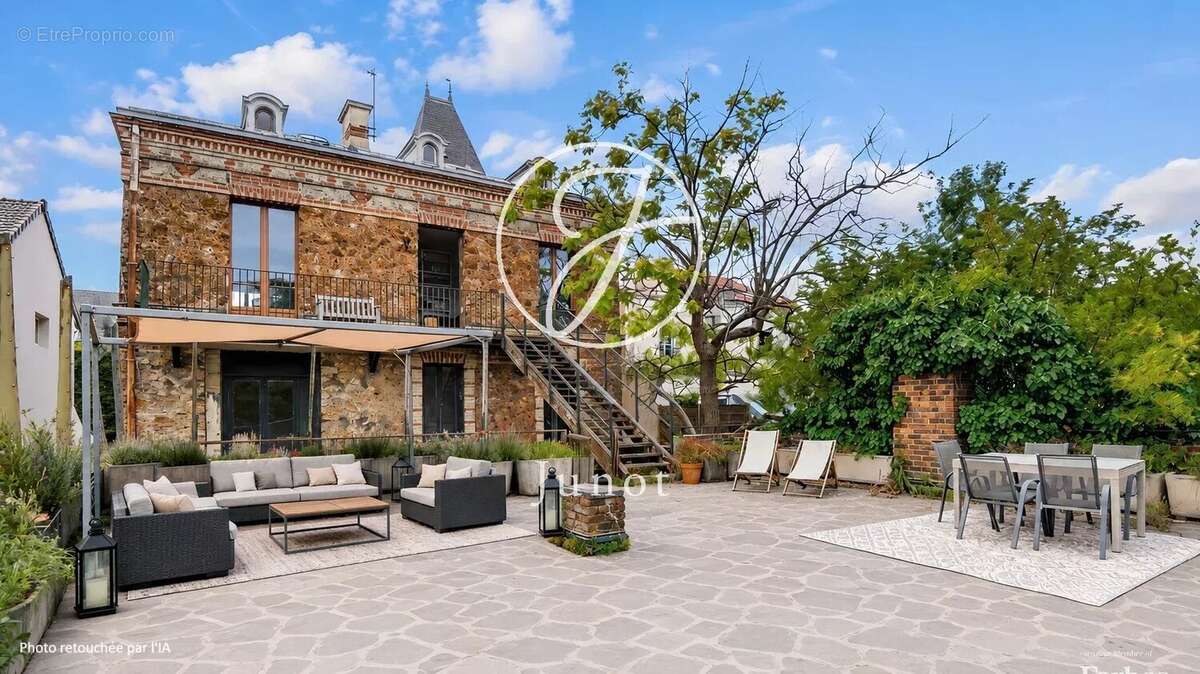 Maison à SAINT-CLOUD