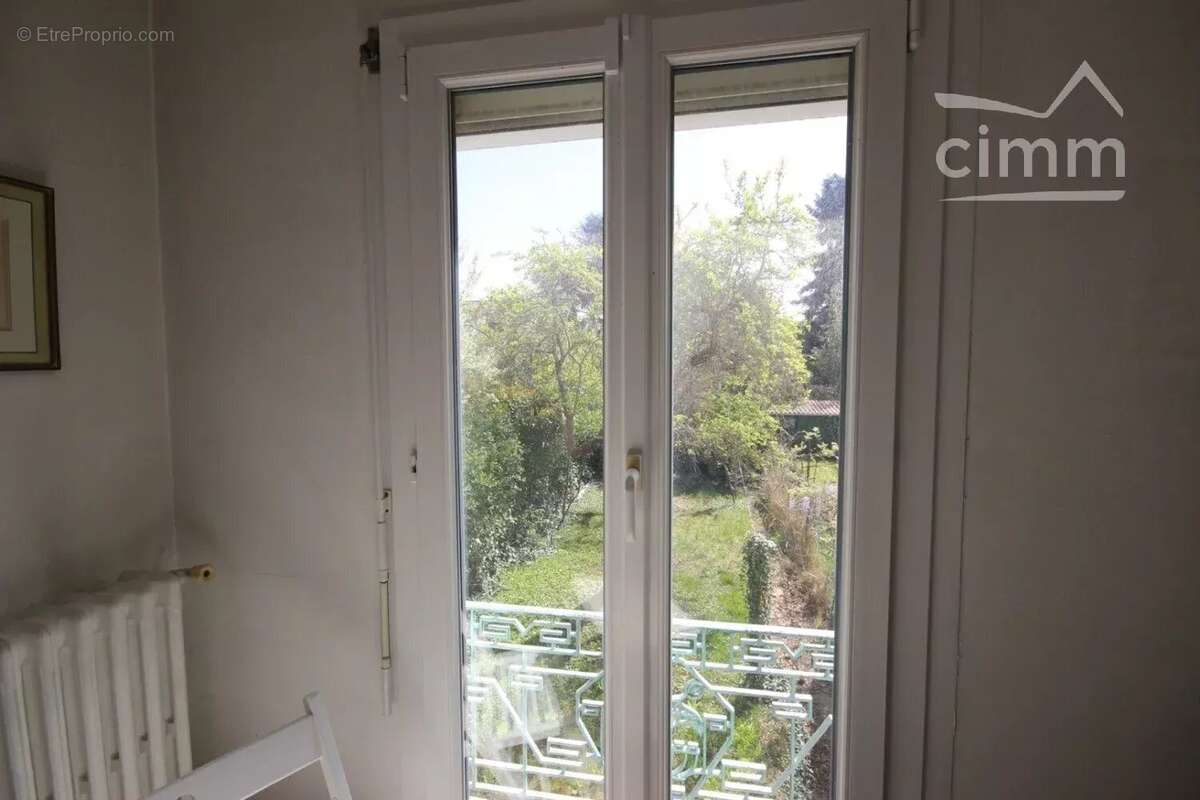 Maison à CHAMPS-SUR-MARNE