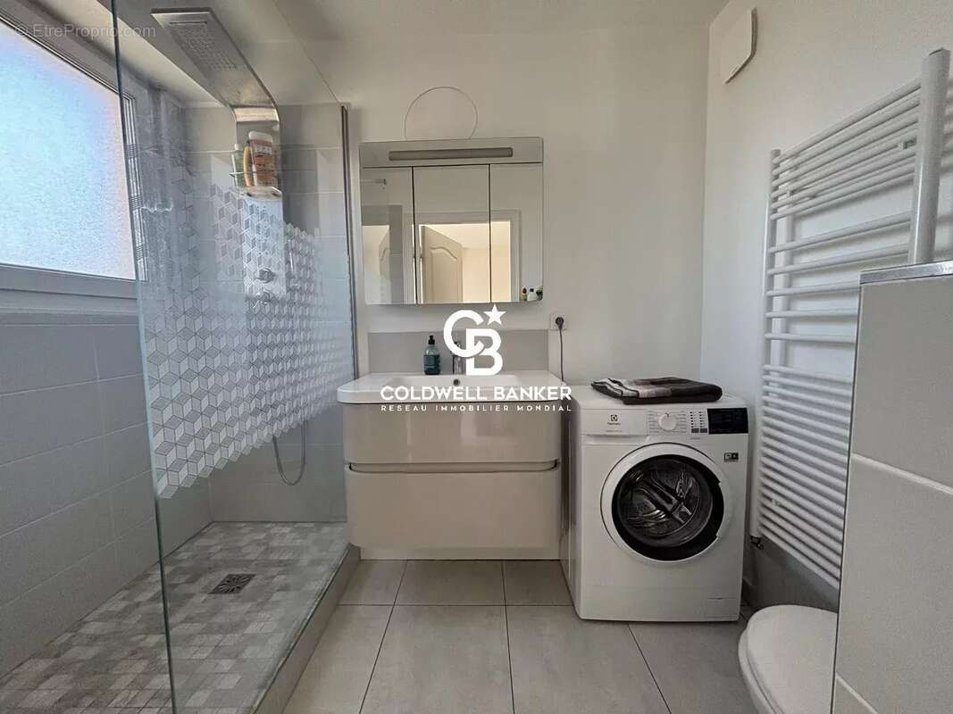 Appartement à SAINT-RAPHAEL