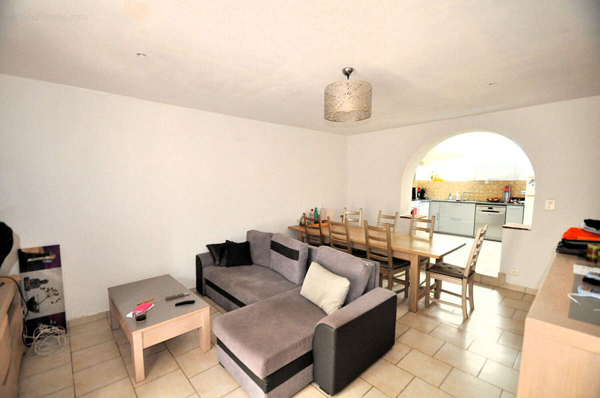 Maison à ROUANS