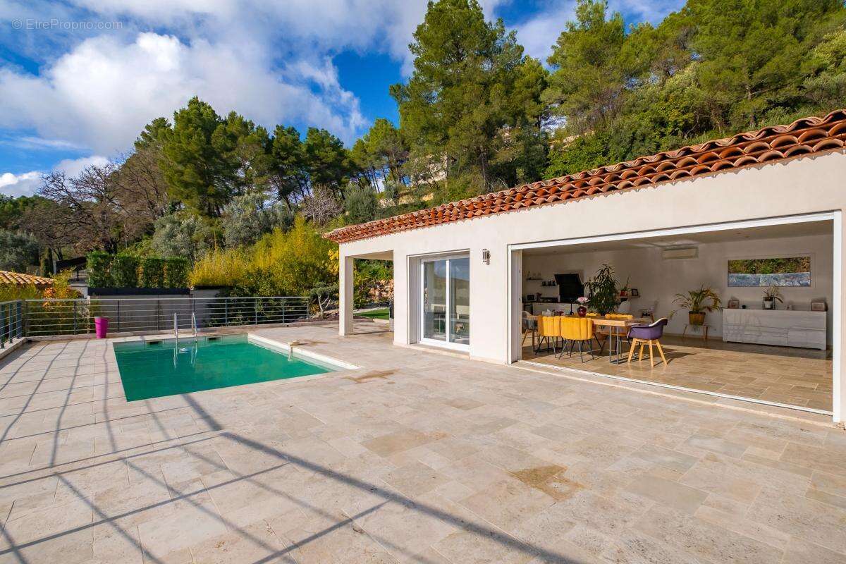 Maison à DRAGUIGNAN