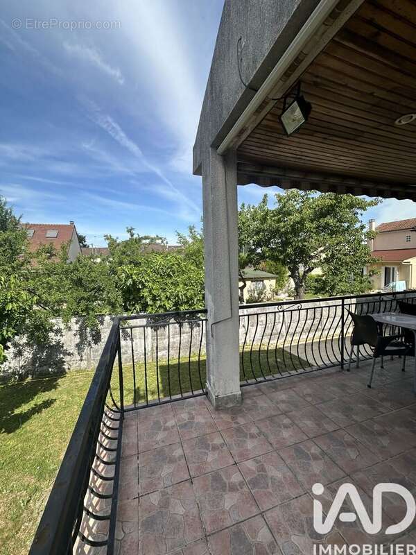 Photo 3 - Appartement à CHELLES