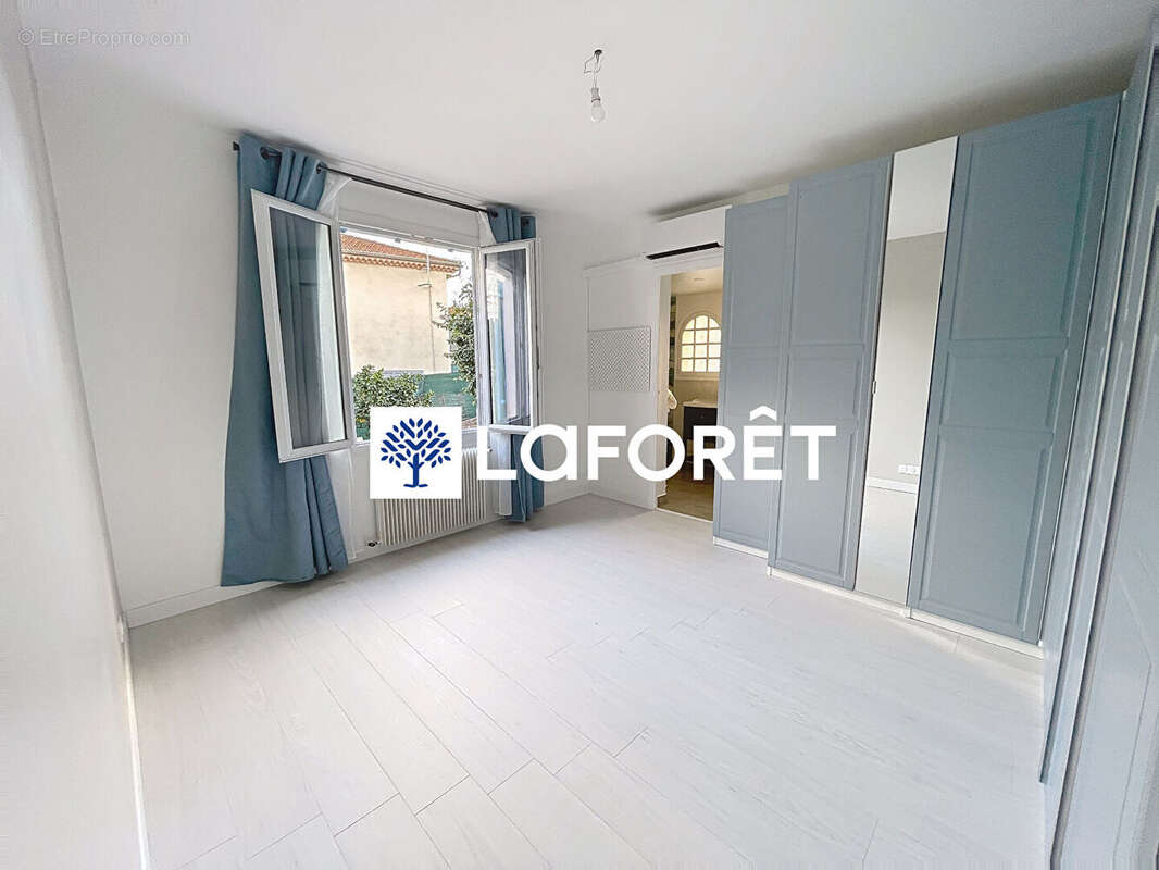 Maison à CAGNES-SUR-MER