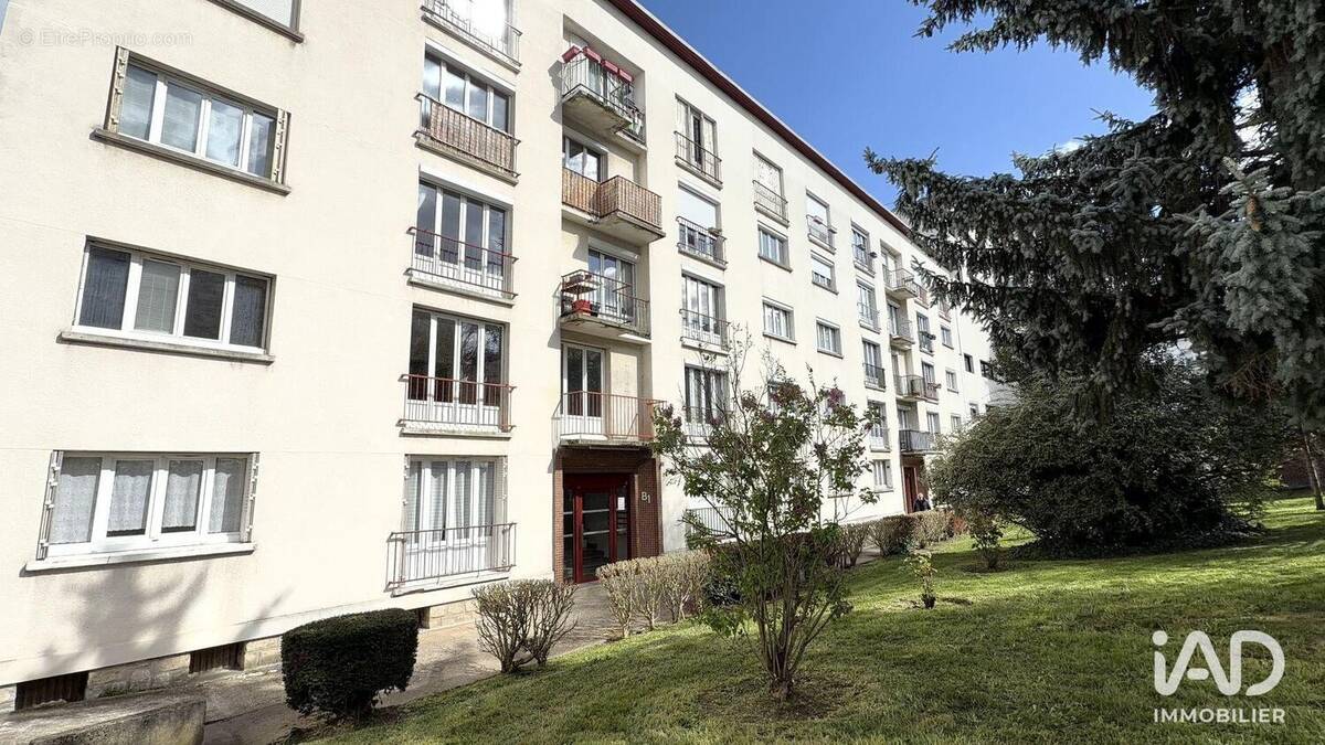 Photo 1 - Appartement à VITRY-SUR-SEINE