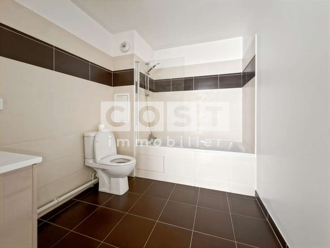 Appartement 45 m² à Asnieres-Sur-Seine  - photo 6