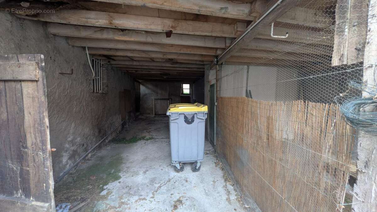 Appartement à SAINT-GERAND-LE-PUY