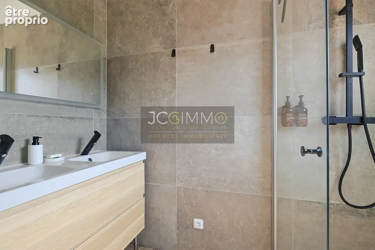 Villa récente - 110m2 - 4 pièces avec piscine !! - photo 15