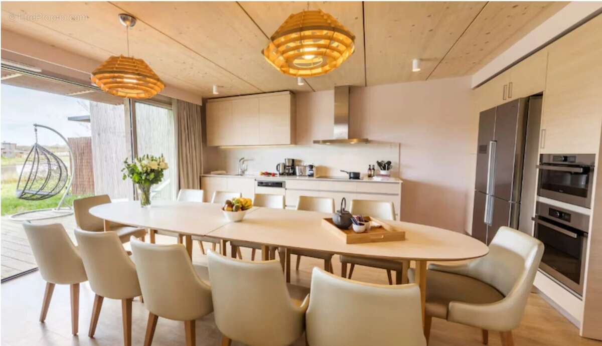 Appartement à VILLENEUVE-LE-COMTE