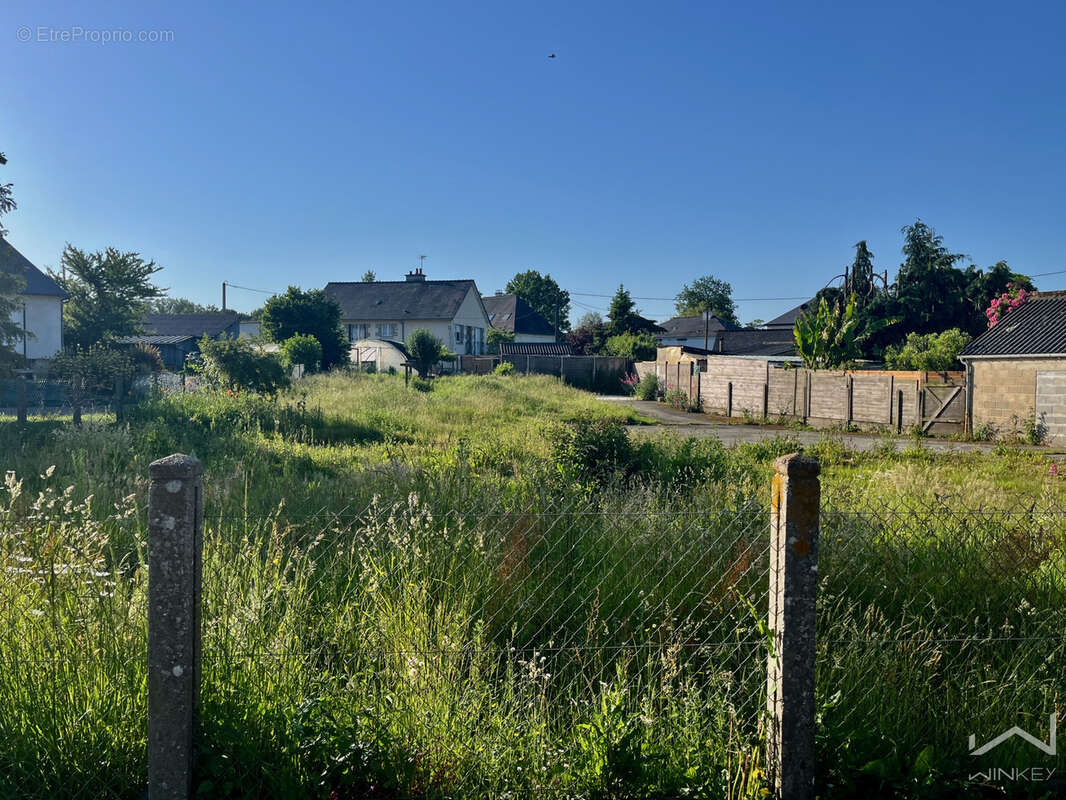 Terrain à LIFFRE