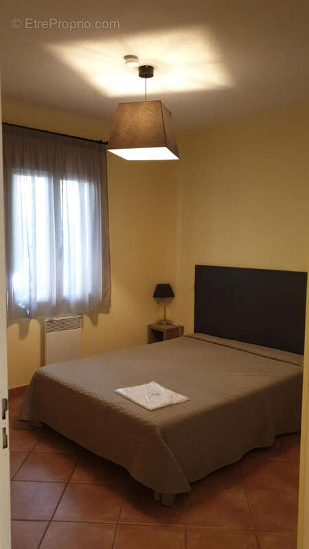 Appartement à GREOUX-LES-BAINS