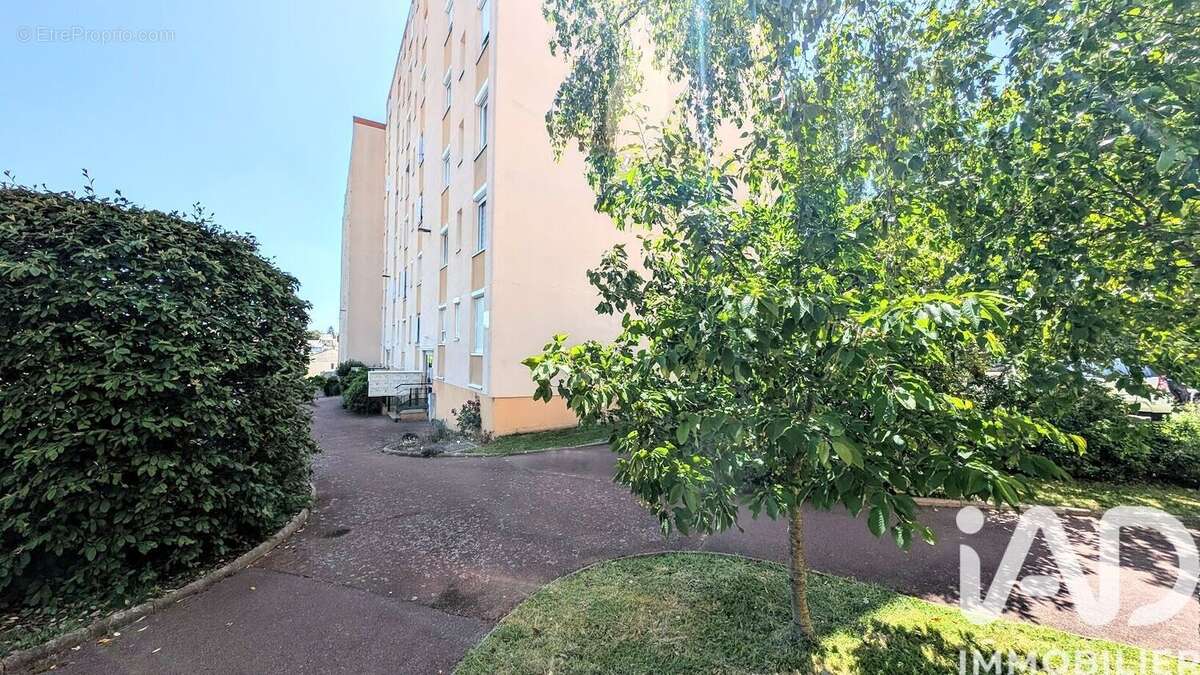 Appartement 58 m² à Le Mans  - photo 8