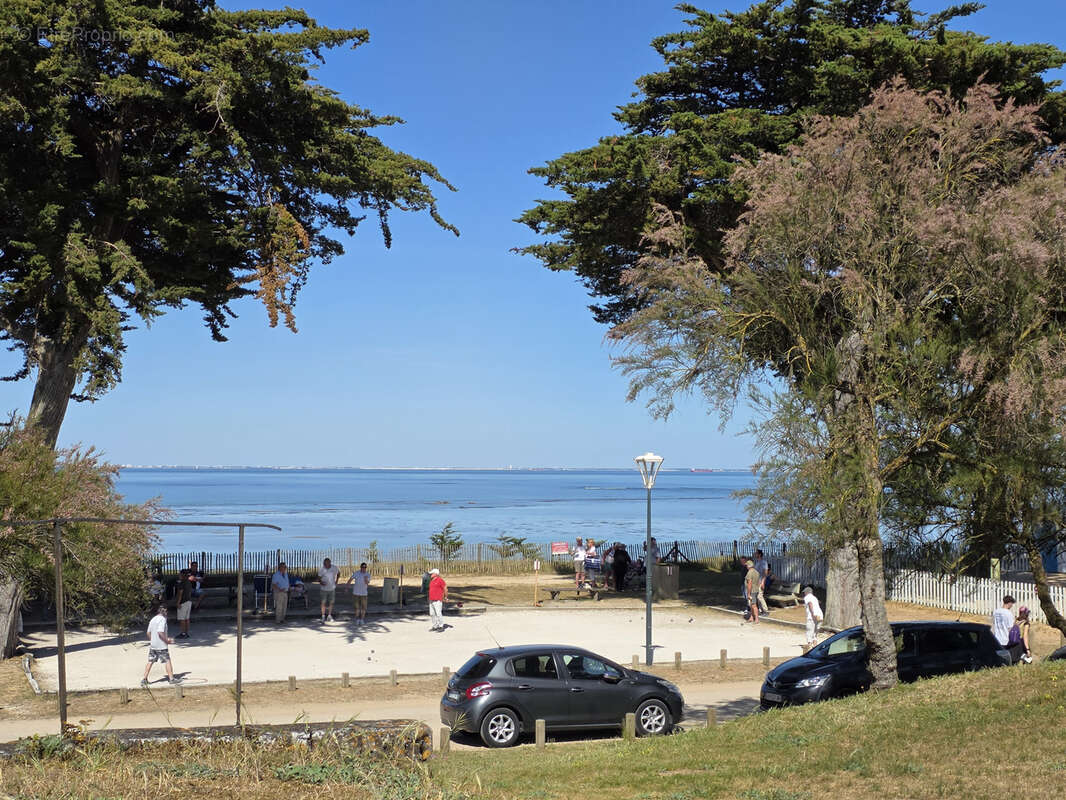 Maison à LA BREE-LES-BAINS