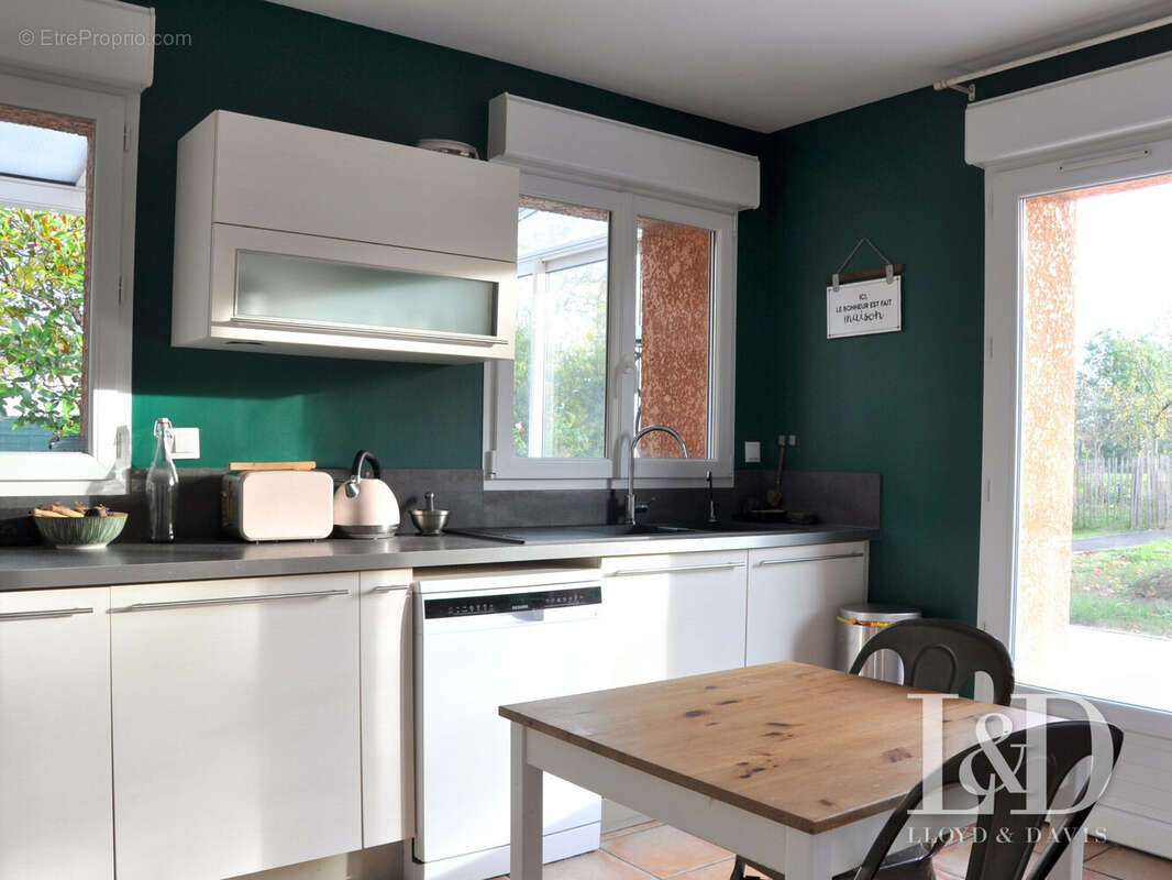 Maison à BUZET-SUR-TARN