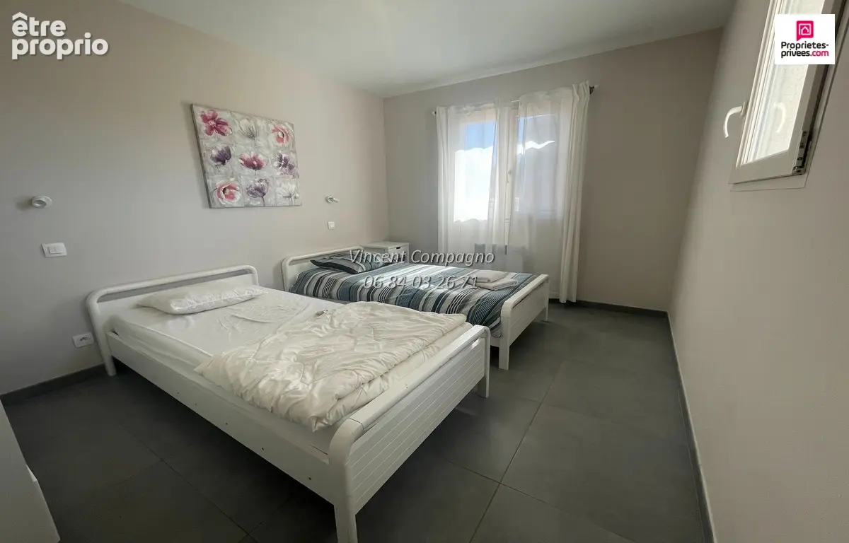 Villa 170 m², 8 pièces, 6 chambres, piscine, grand garage et terrain - photo 14