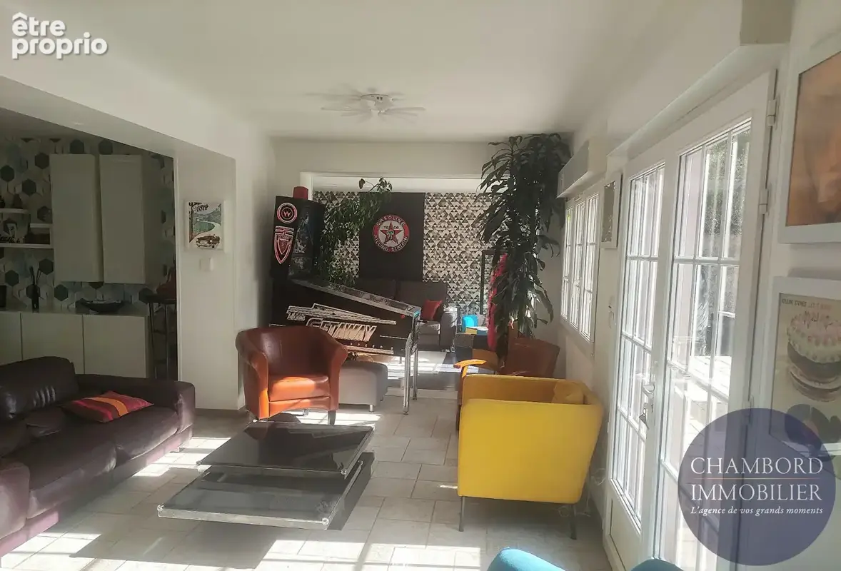 Propriété de caractère avec gîte, piscine et dépendances à Thenay - photo 3