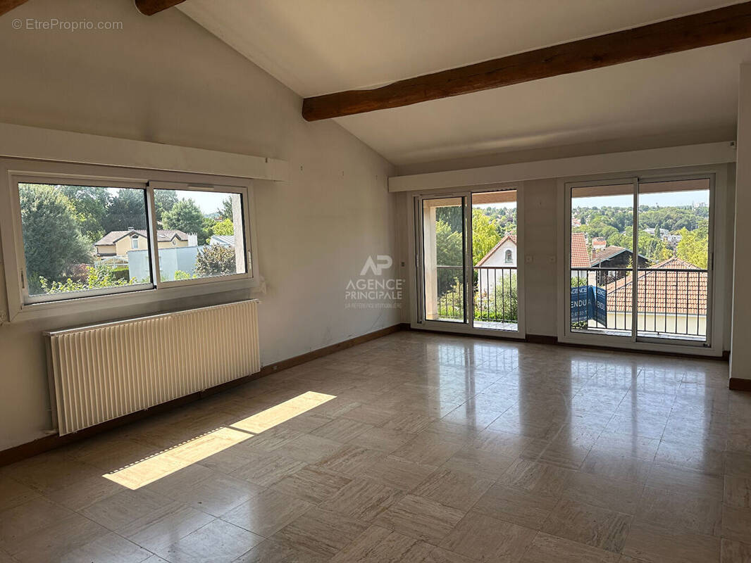 Appartement à SAINT-GERMAIN-EN-LAYE