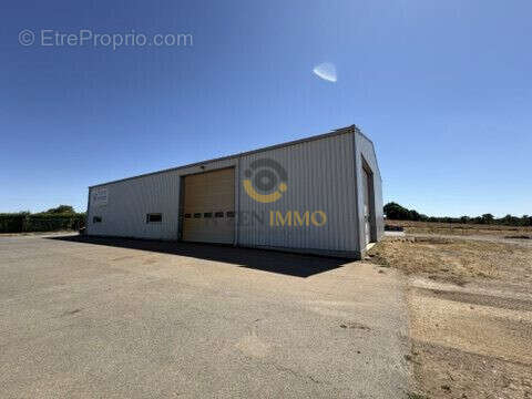 Commerce 363 m² à Moncoutant  - photo 8