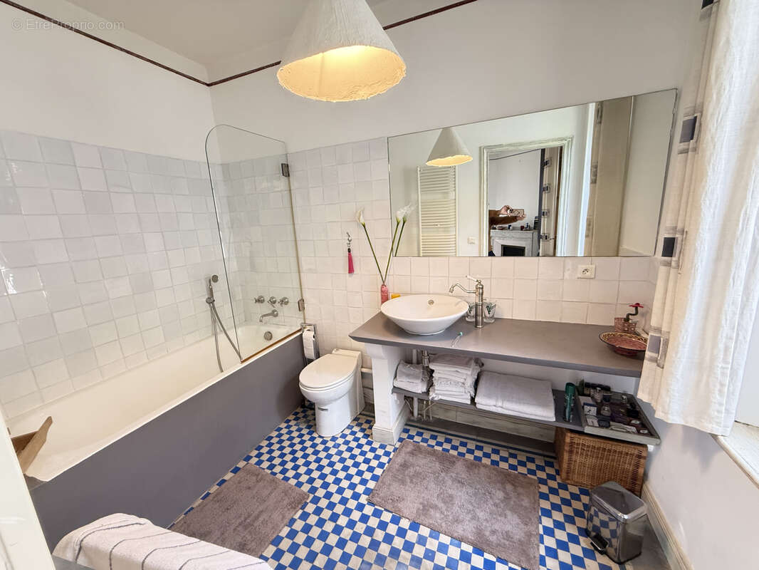 Maison à VILLENEUVE-LES-CORBIERES