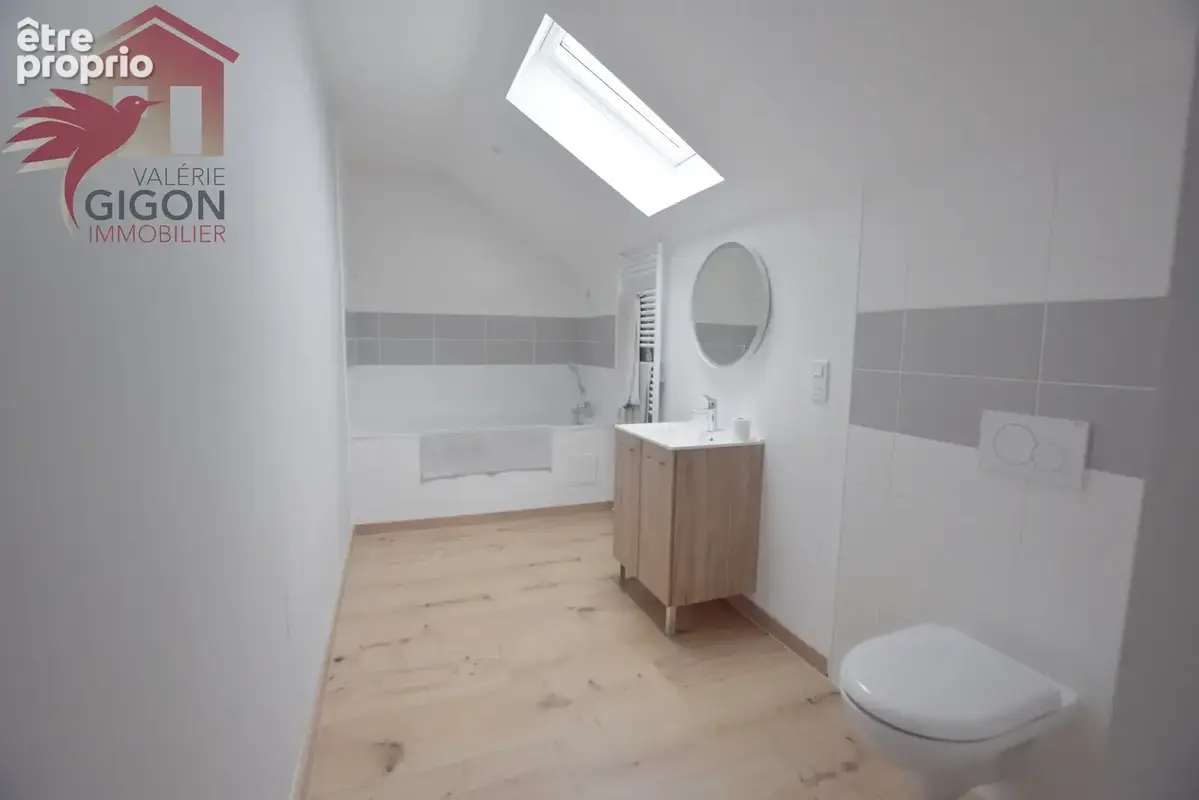 BELLE MAISON PRETE A VIVRE entièrement RENOVEE tant à l'intérieur qu'à l'extérieur, idéale pour une famille - photo 8