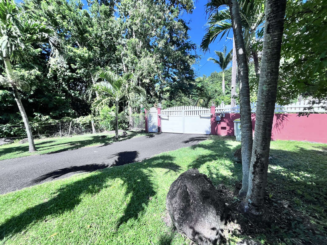 Maison à POINTE-NOIRE