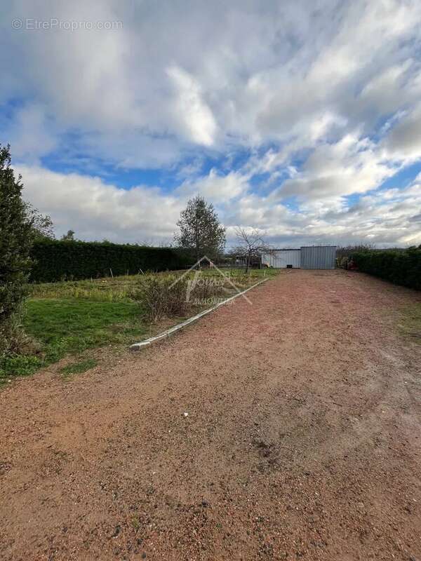 Maison à BROUT-VERNET