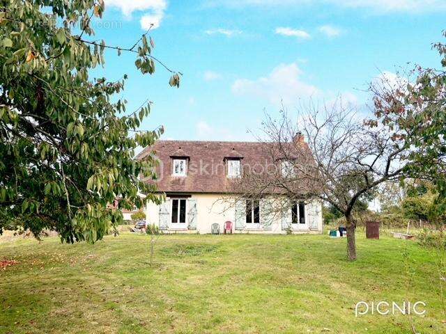 Maison à AMFREVILLE-LES-CHAMPS
