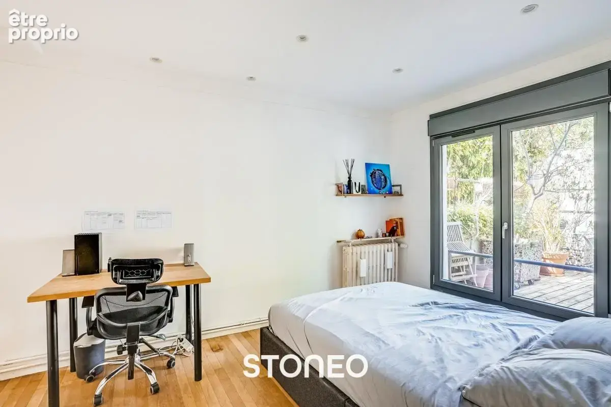 Maison  au calme avec grande terrasse arborée - photo 8